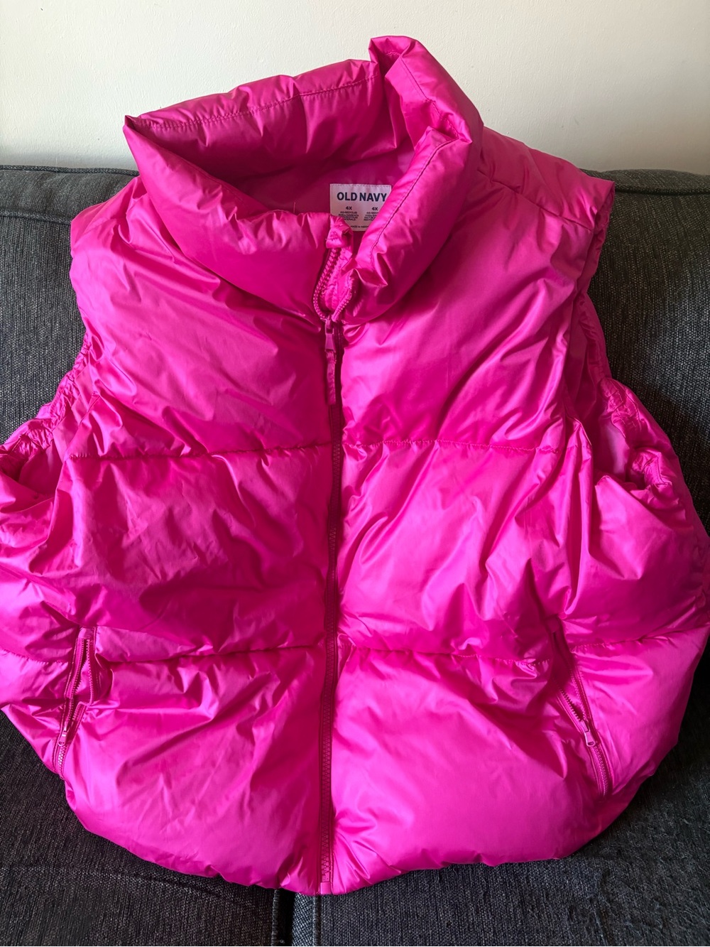 Old Navy Women’s Plus Size Hot Pink Puffer Vest
